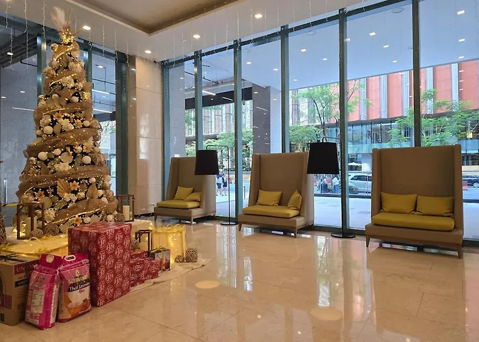 Apartment Modern Bgc One Uptown 1br Near Grand Hyatt Uptown Mitsukoshi Malls And St Lukes Medical Center Manila